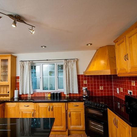 Bradog House - Beautiful 4 Bedroom House In Central Bundoran Exteriör bild