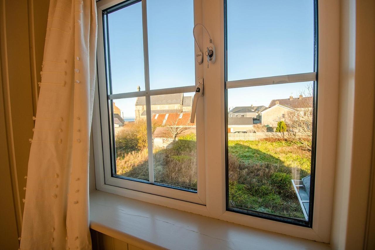 Bradog House - Beautiful 4 Bedroom House In Central Bundoran Exteriör bild